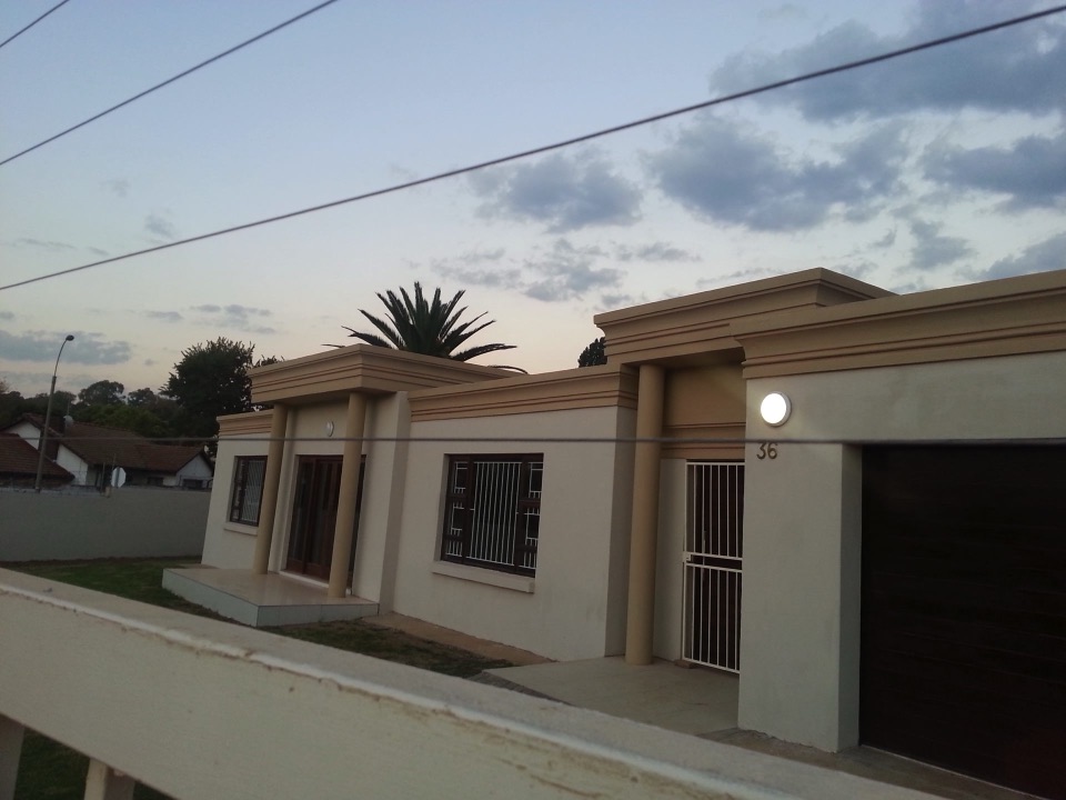 Building Project in Fleurhof, Johannesburg